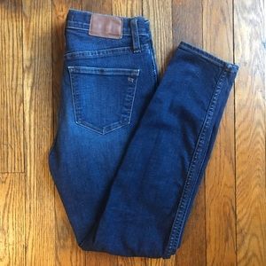 Madewell 10” High Rise Skinny - Hayes Wash, 27